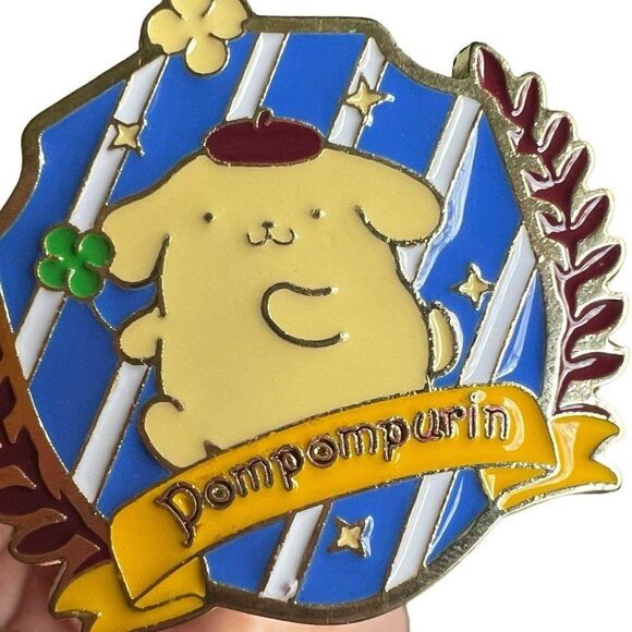 Pompompurin Academia Badge Enamel Pin - Picture 6 of 7